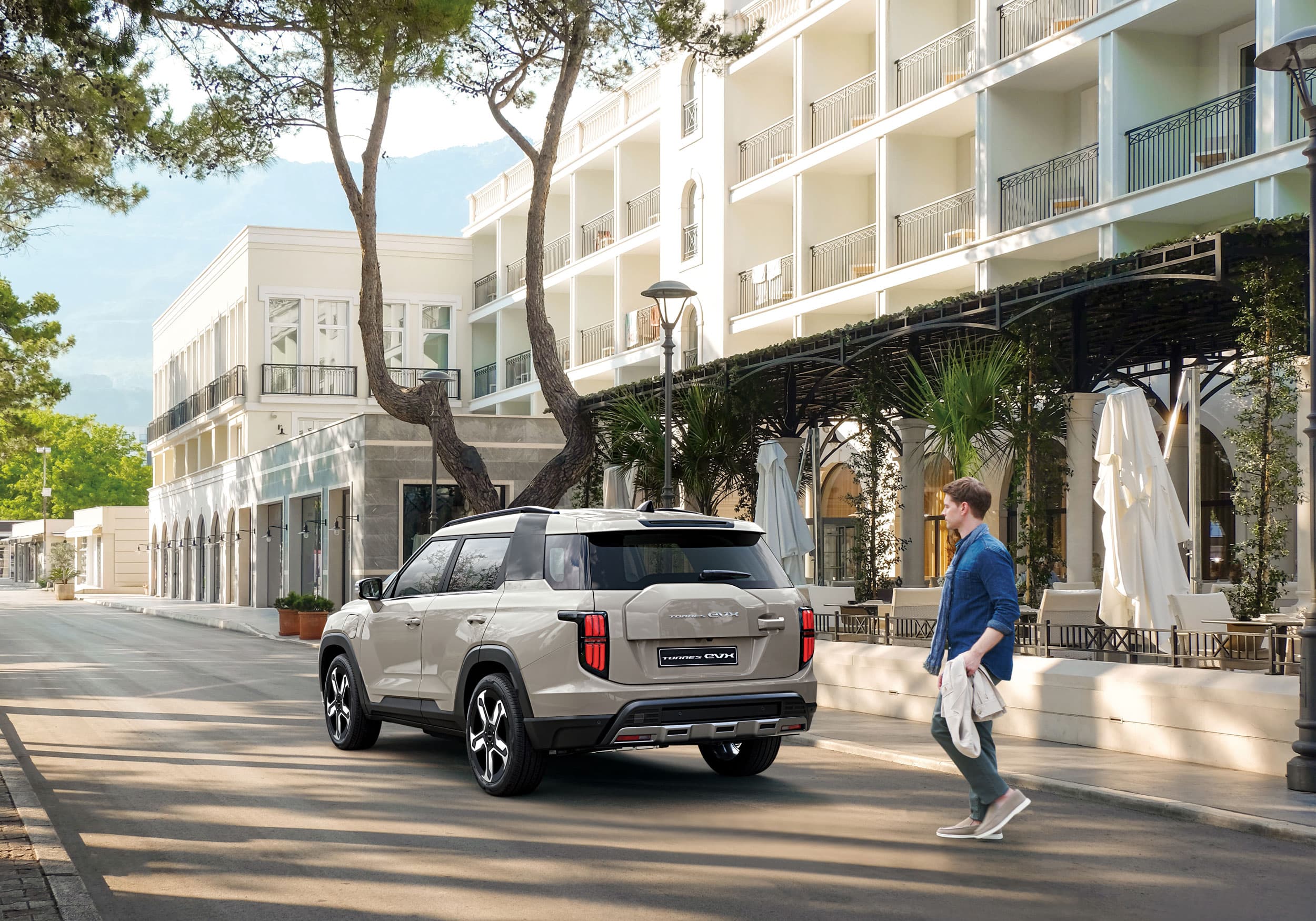 KGM Torres EVX rear view